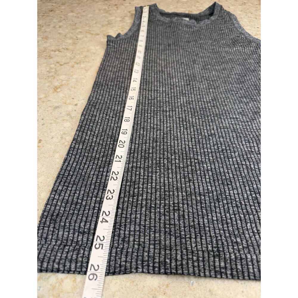Athleta Renew CYA Ribbed Tank Heather Gray Athleisure Yoga Top Sz S - Picture 7 of 7